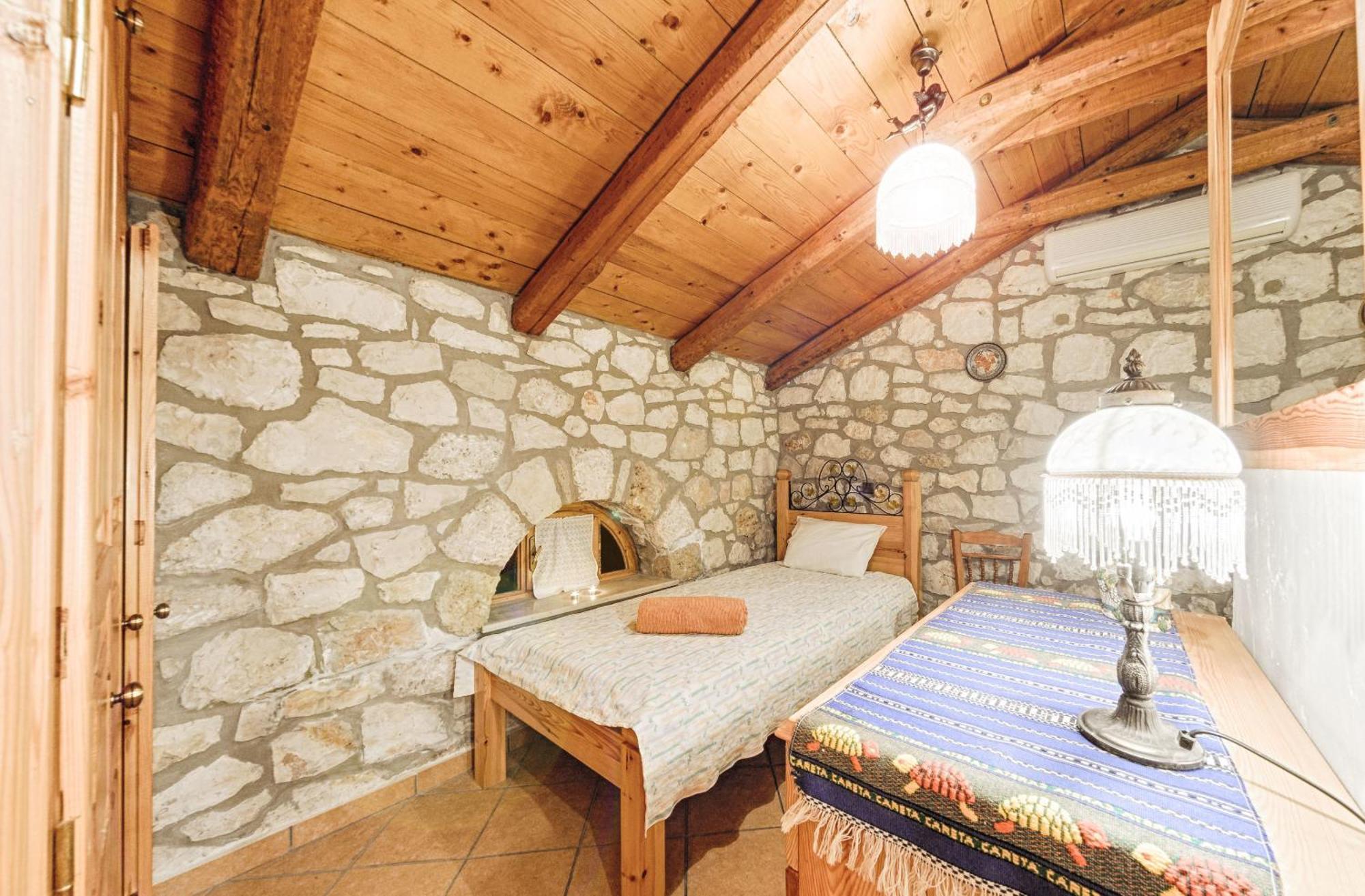 Joanna'S Stone Villas Vasilikí Zimmer foto